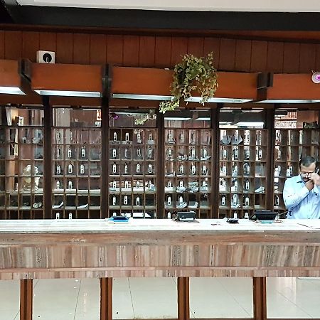 Hotel Siddhartha Хайдарабад Экстерьер фото
