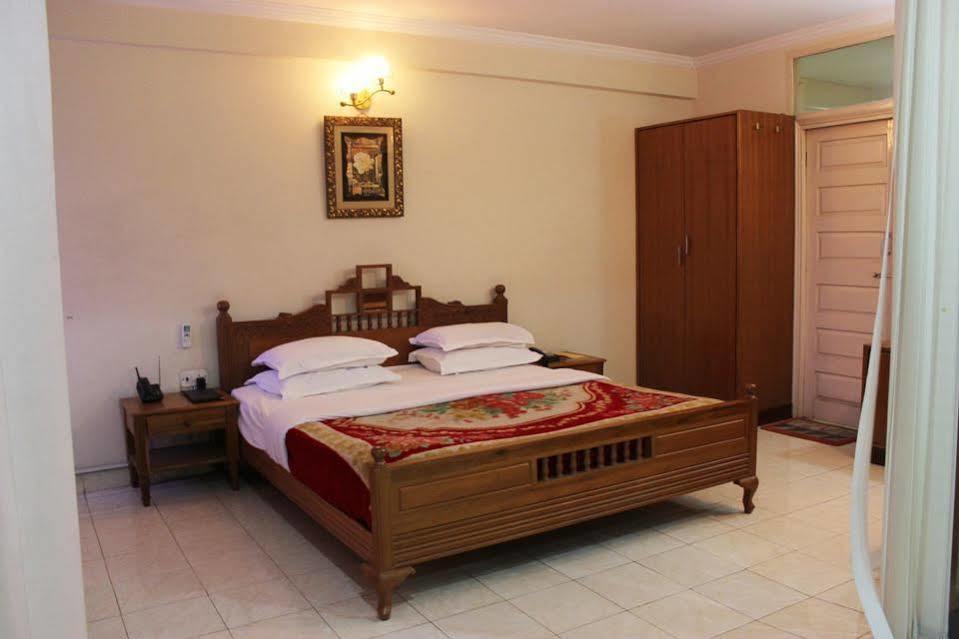 Hotel Siddhartha Хайдарабад Экстерьер фото